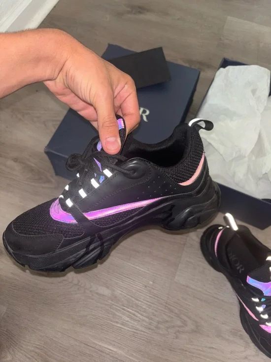 Dior shoes - Picture 7 of 11